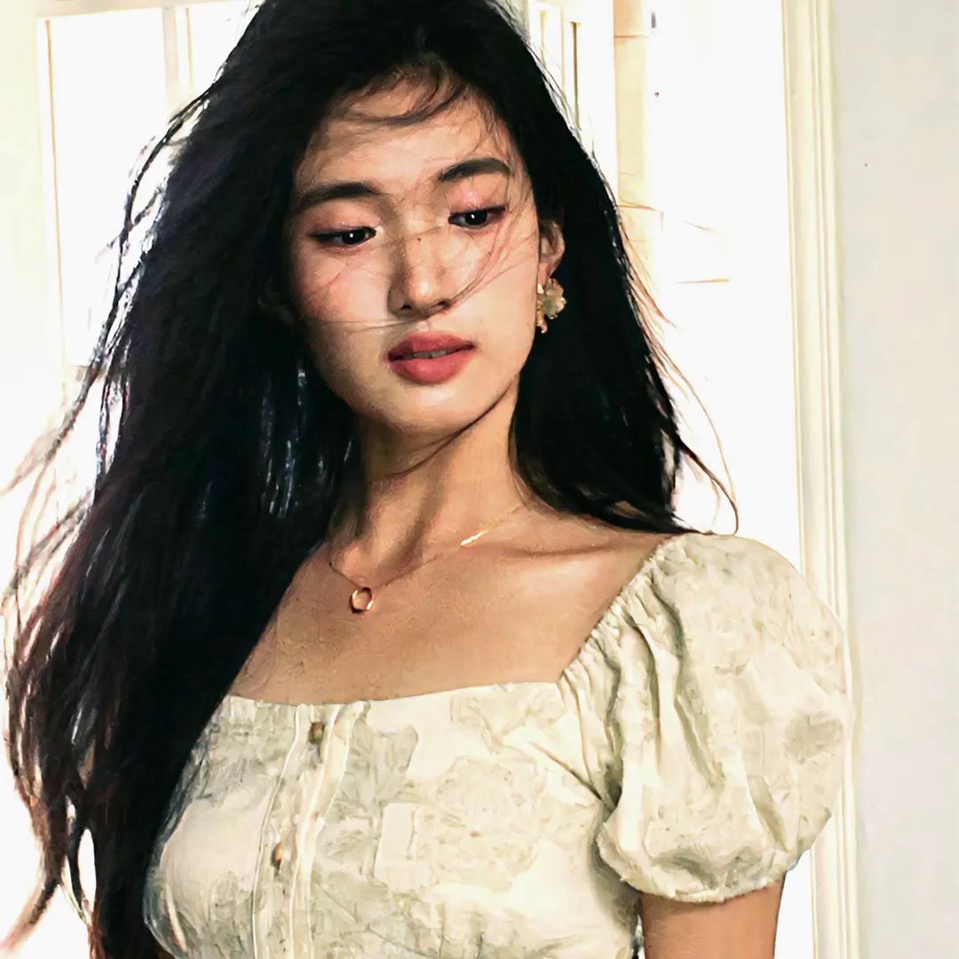 怪物少女妮莫娜